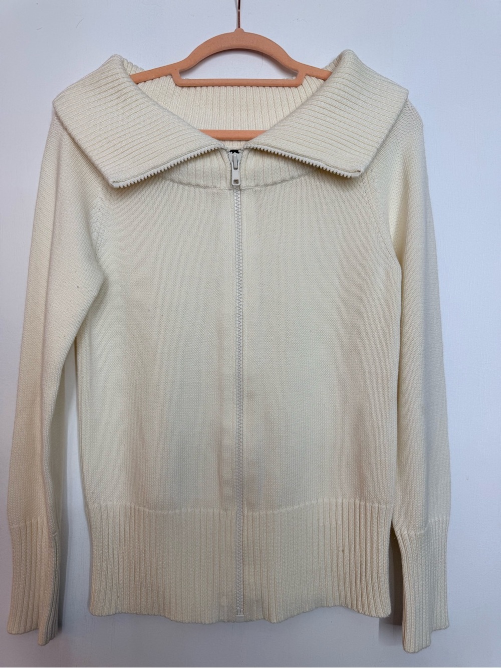 Moda International Cream Zip-Up Sweater with Wide Fold Collar 17” pit to pit